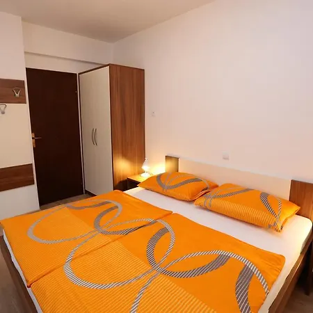 Bed & Breakfast Resman 3*