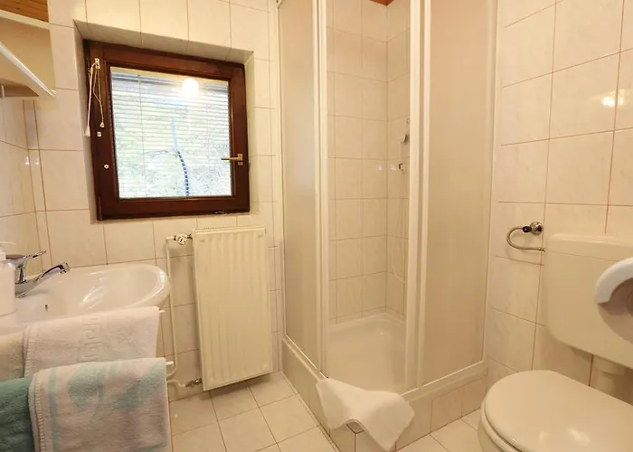 Resman 3* בוהין